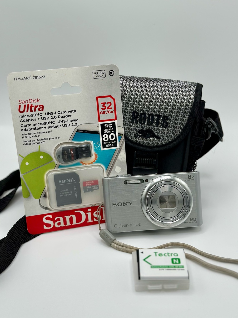 SONY DSC-W730 Cyber-shot Digital Camera 16.1 MP 8x Zoom New SD Card New Battery
